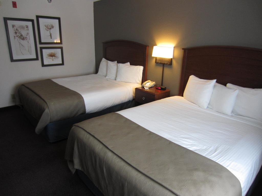 Americinn By Wyndham Hutchinson Quarto foto